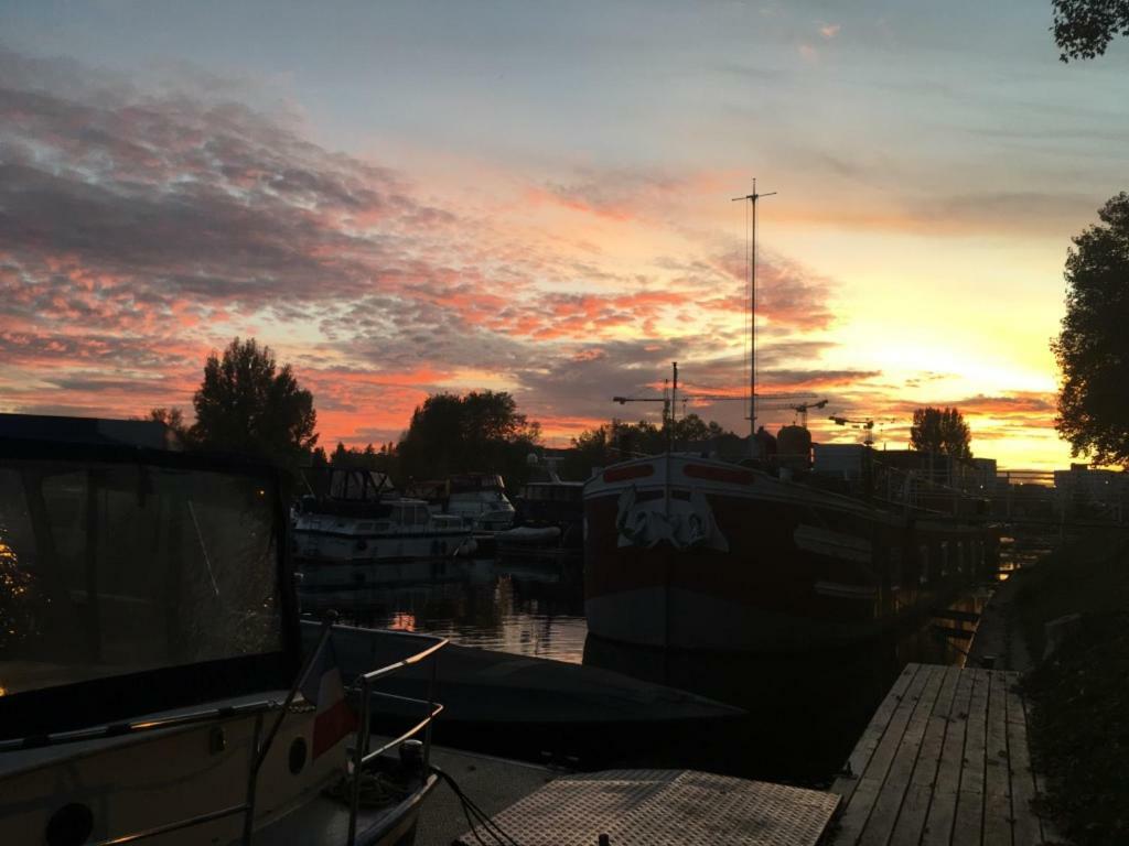 Bateau Eos Hotell Strasbourg Eksteriør bilde